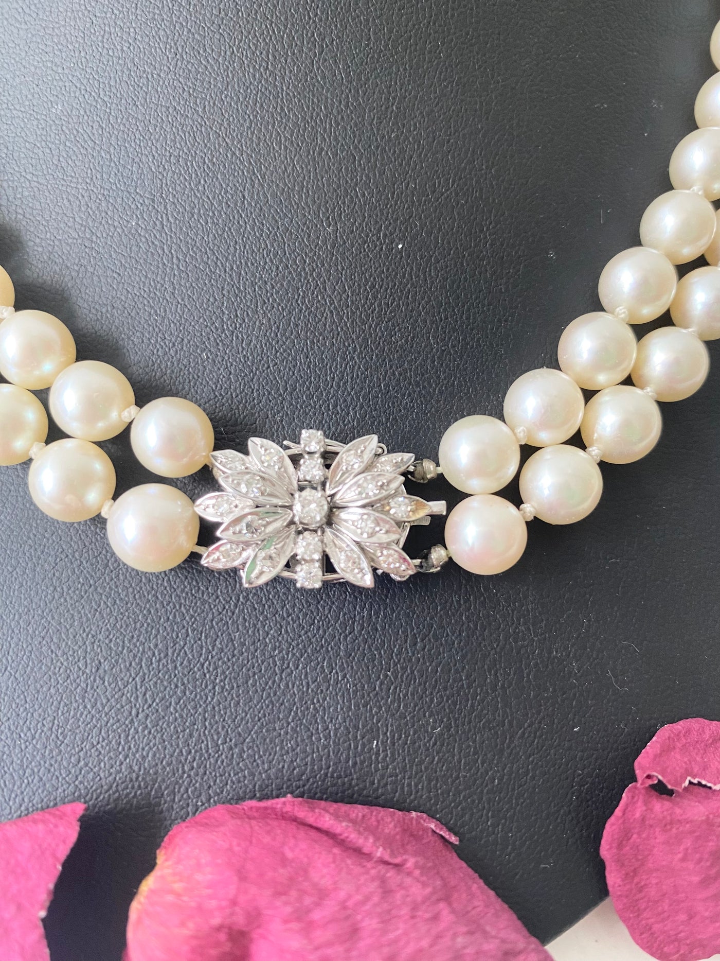 Preloved Pearl Necklace with Diamond Clasp CA
