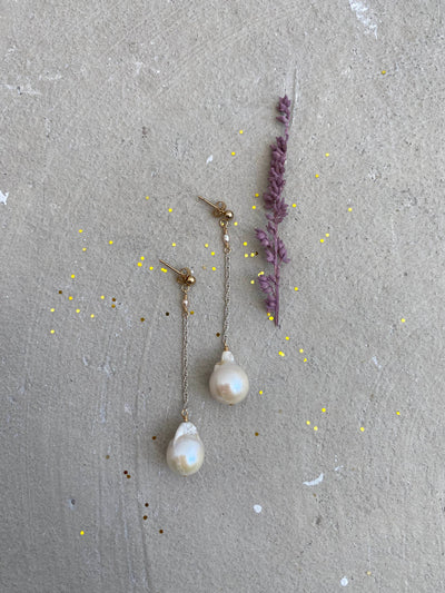 Drop Pearl Earrings