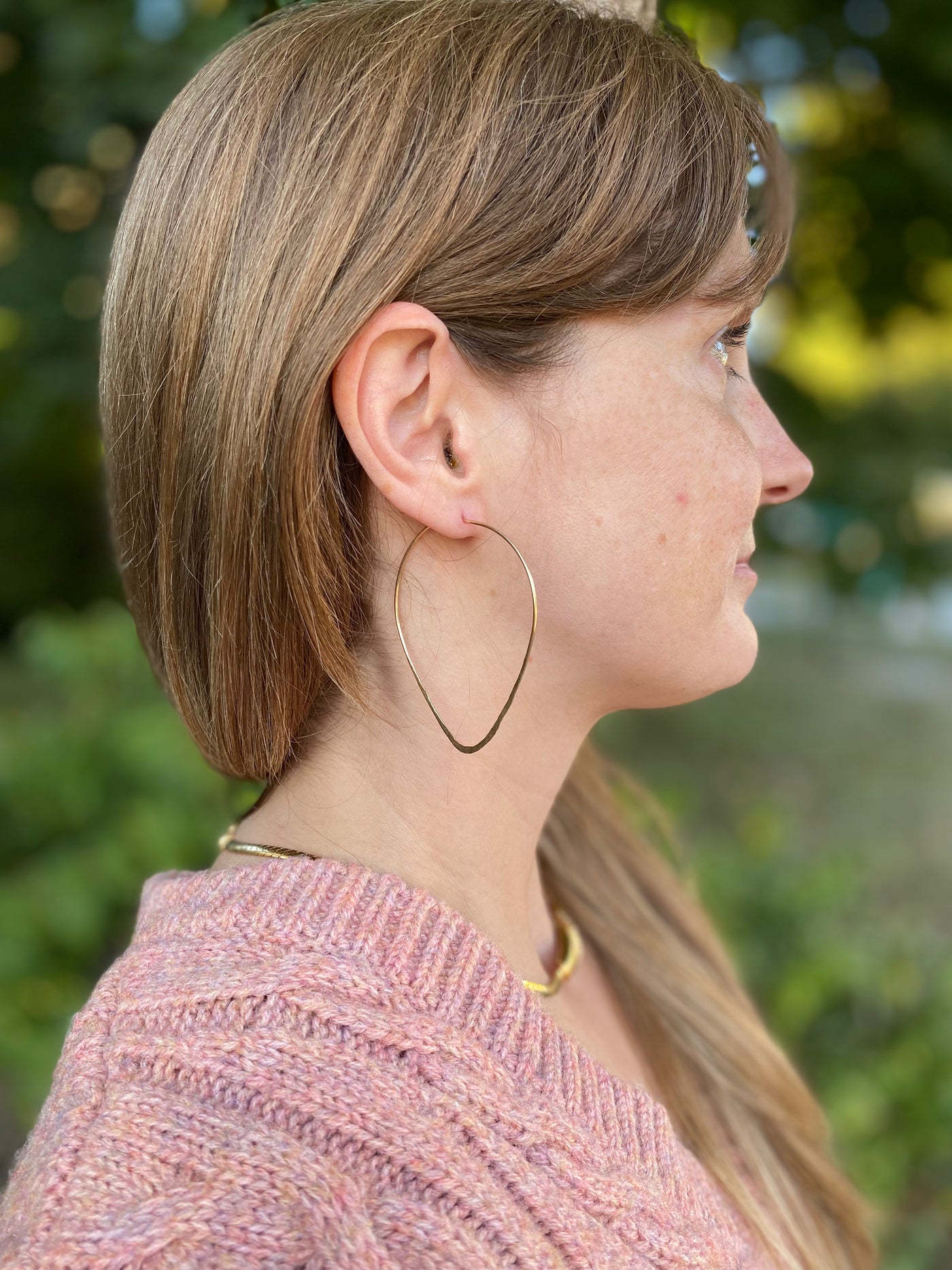 Medium Hammered Teardrop Dream Hoops