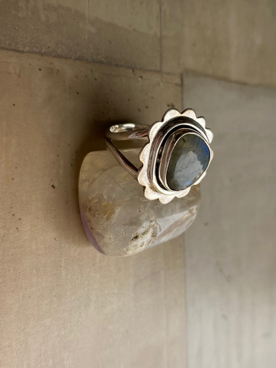 Spectacular Labradorite Vintage Ring