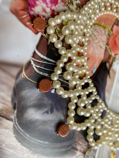 Heirloom Glow Vintage Pearl Collar Necklace