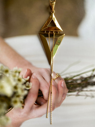 Golden Alignment Necklace