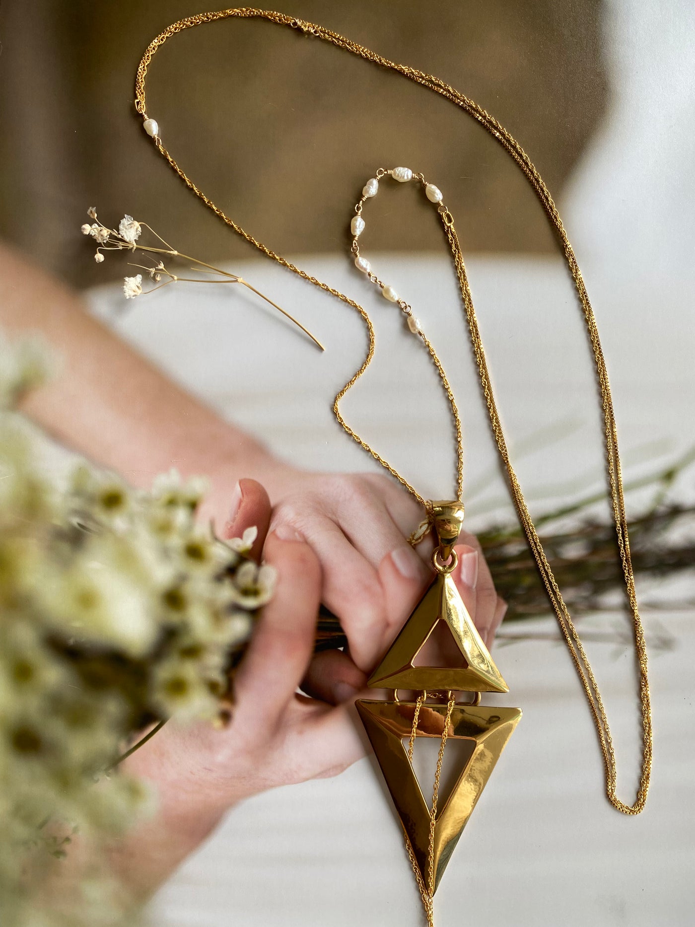 Golden Alignment Necklace