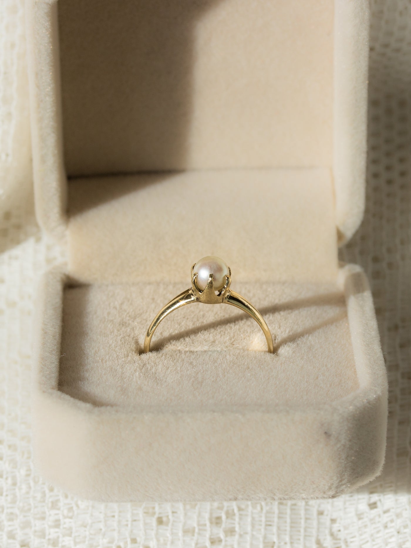 The Crowned Pearl Vintage Solitaire