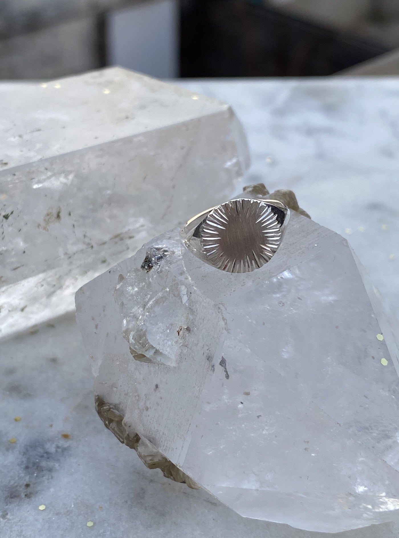 The Radiate Light Signet