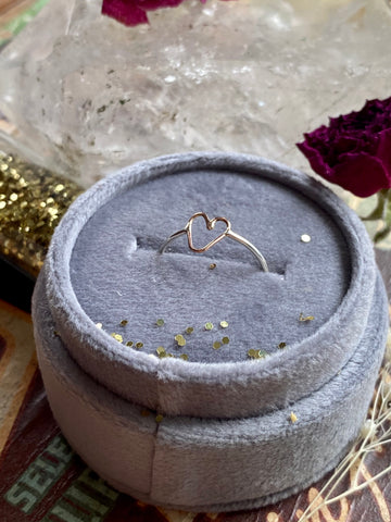 10K Yellow Gold Open Your Heart Dainty Wire Ring