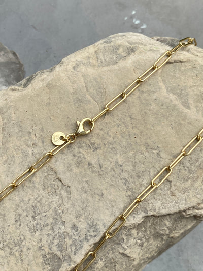 Extra Punch Paperclip Chain Bracelet in Gold